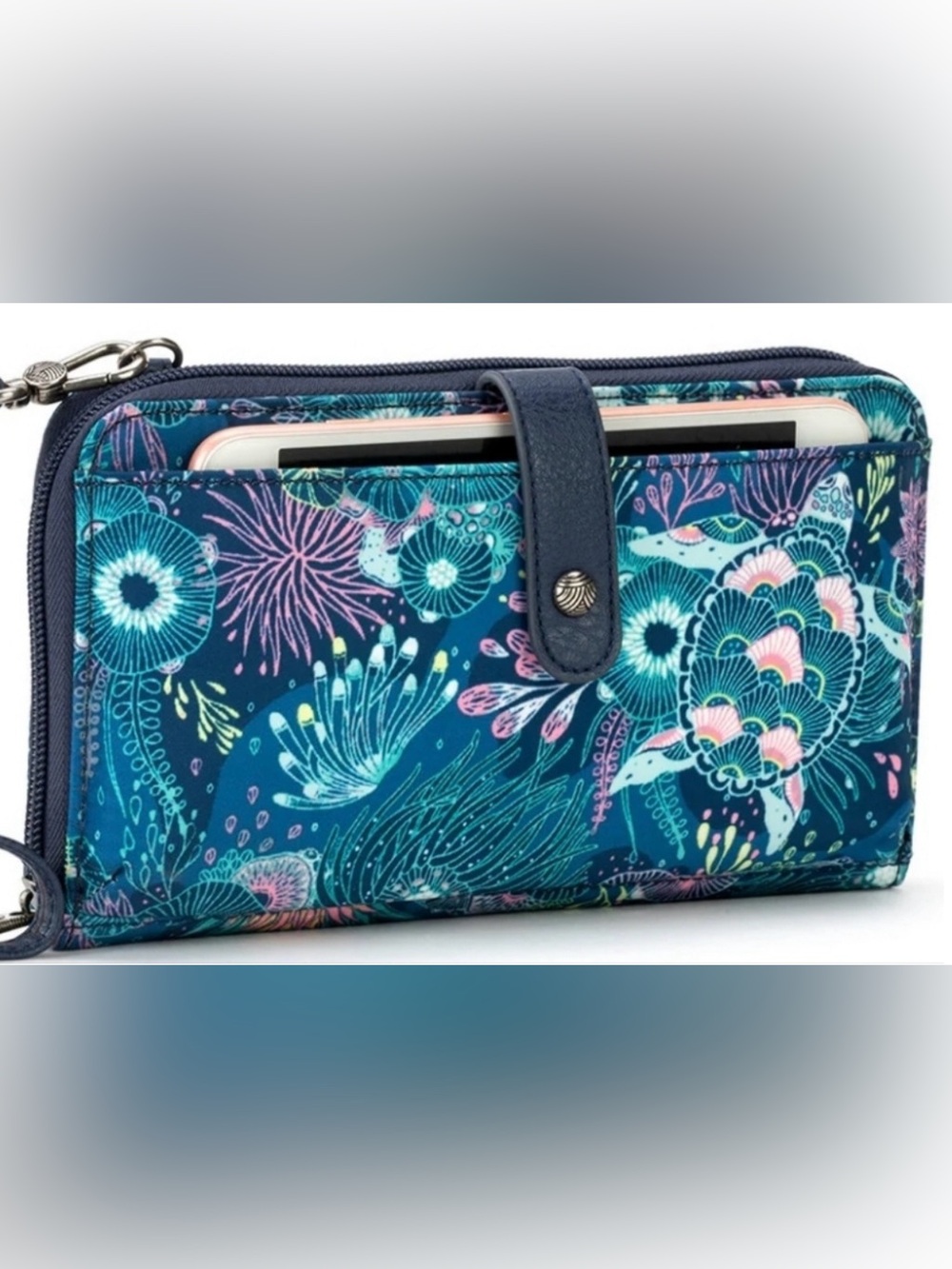 Sakroots Seascape Wristlet smartphone holder - Picture 2 of 7
